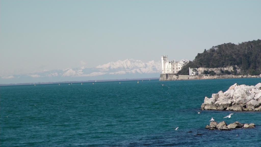 Affittacamere Alla Stazione Trieste Exterior foto